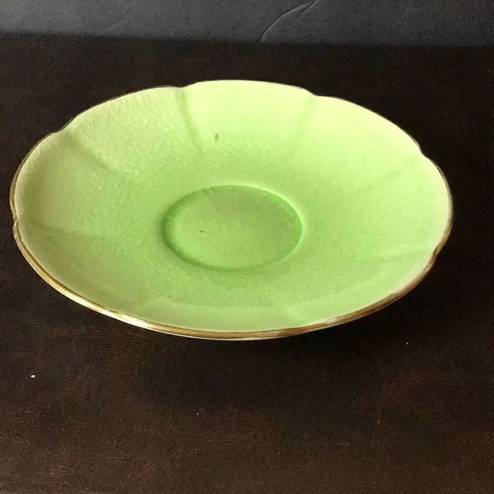 Saucer replacement piece vintage Carlton Ware